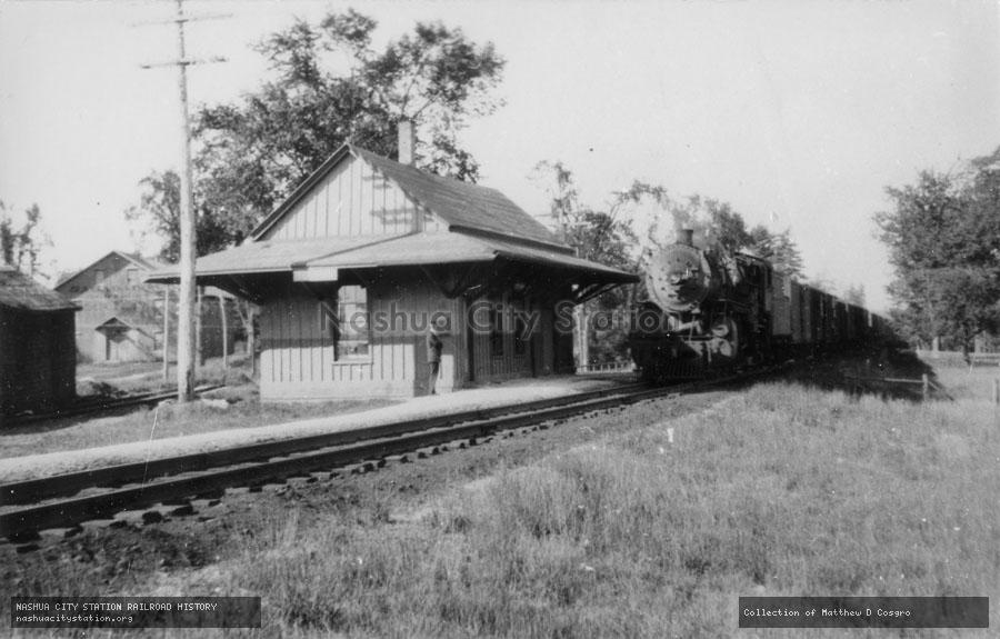 Postcard: Railroad Station, Topsham, Maine